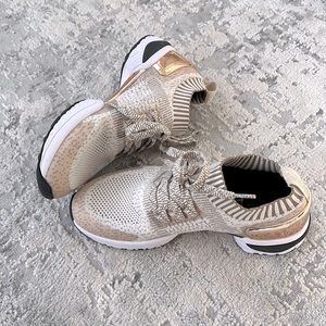 Bloch Dance Sneaker 7.5